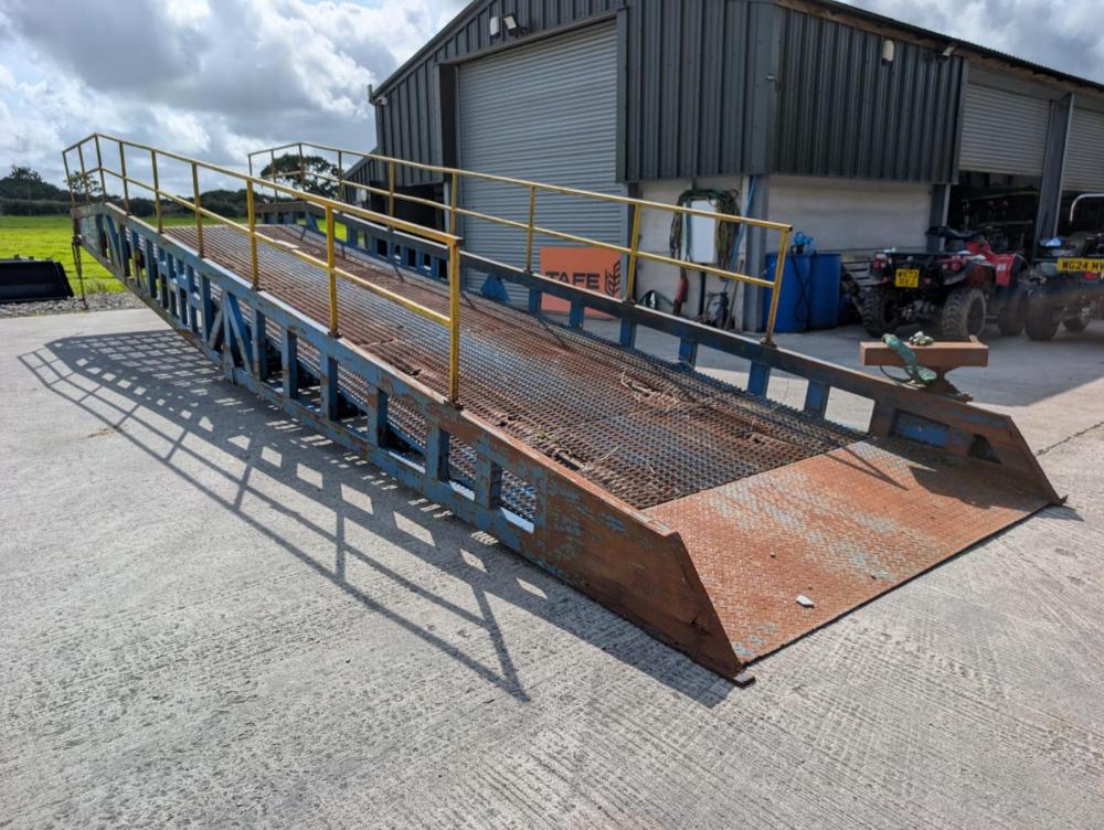 Chase 12 ton loading ramp for Sale - S Cheers Agri Engineering