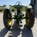 John Deere MODEL B
