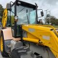 Massey Ferguson 860 wheel digger