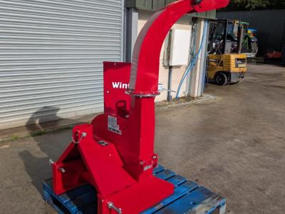 NEW WINTON Wood chipper
