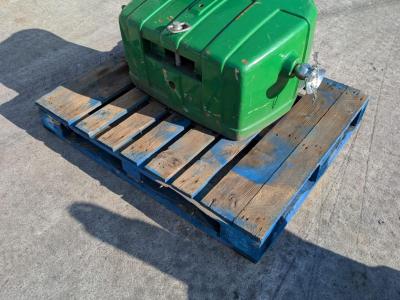 John Deere 900Kg block weight