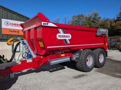 New REDROCK 20 ton half pipe dump trailer
