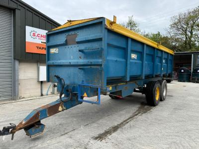 Warwick 14 ton grain trailer