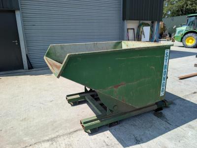 Tipping skip Tipping skip