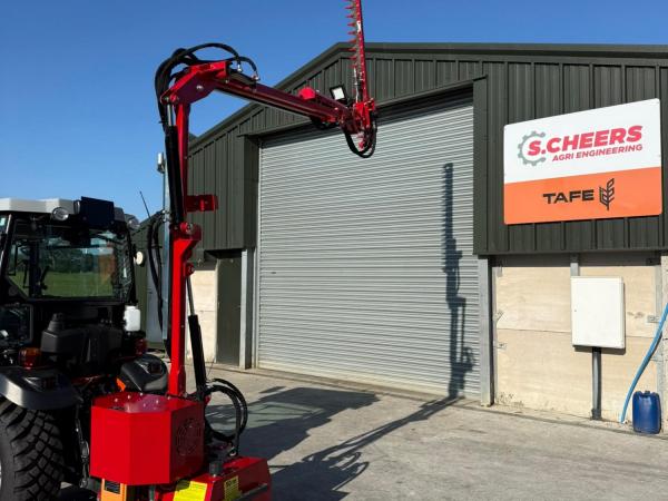 NEW WINTON finger bar hedge cutter
