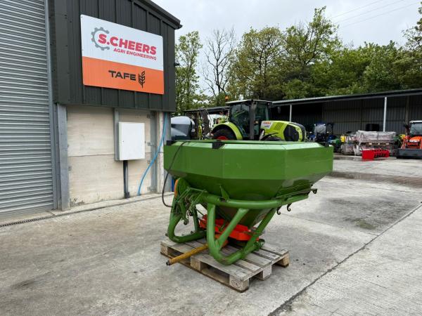 Amazone 1204 Fertiliser spreader
