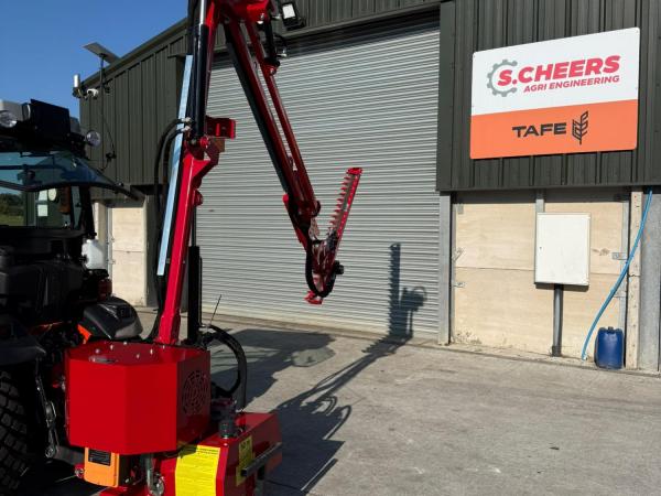 NEW WINTON finger bar hedge cutter