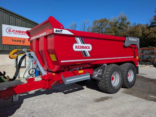 New REDROCK 20 ton half pipe dump trailer