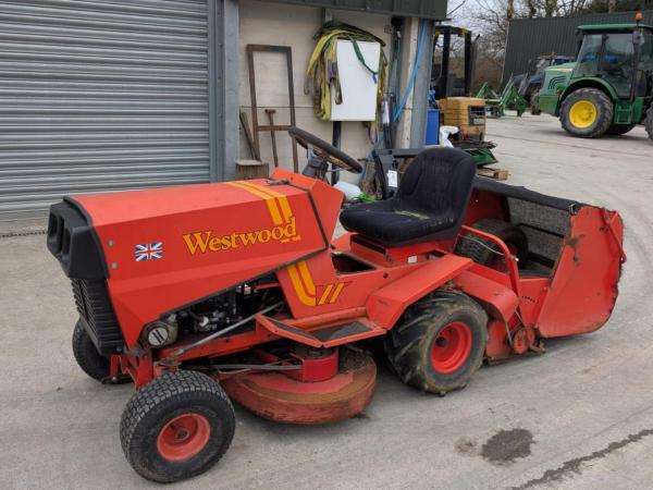 Westwood Rid on lawnmower