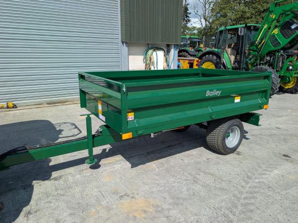 New Bailey 2 ton tipping trailer
