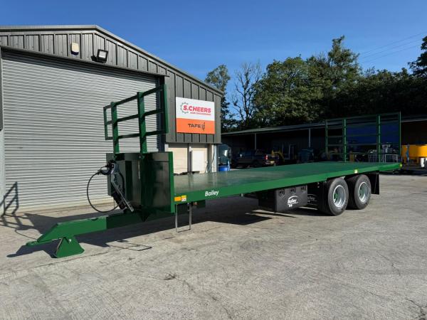 New Bailey 30 FT BALE TRAILER