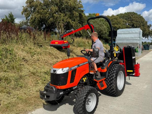NEW WINTON PRO HEDGE CUTTER